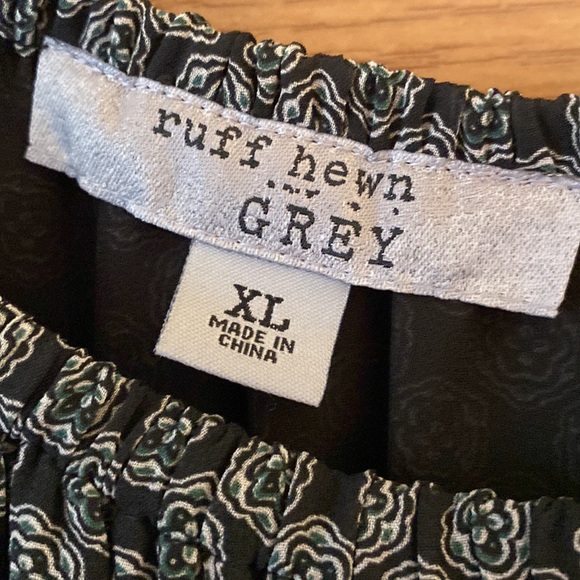 Ruff Hewn Printed Blouse - Picture 3 of 3